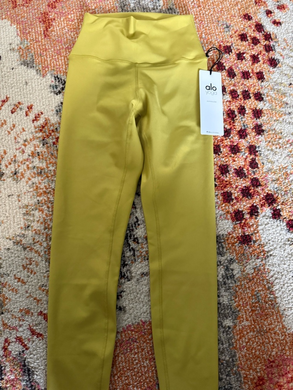 ALO Yoga High-Rise Leggings in Mustard Yellow NWT